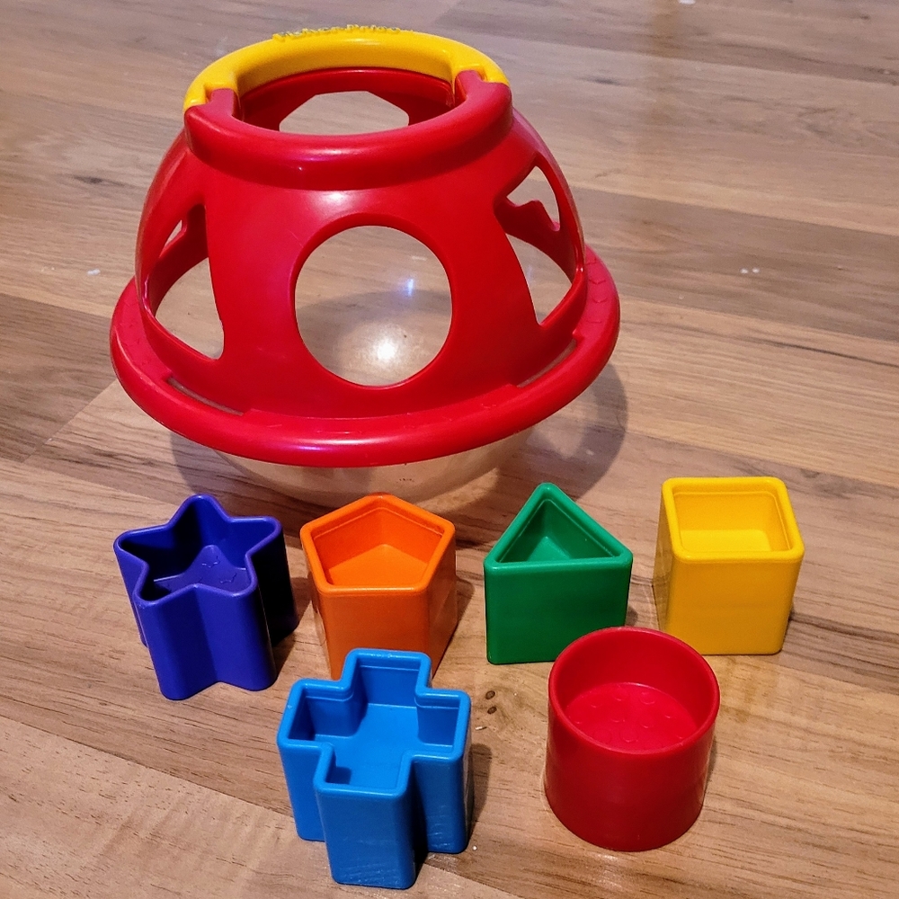Vintage Fisher Price Shape Sorter